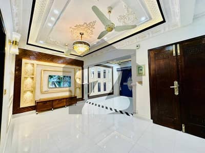 بحریہ نشیمن ۔ آئرس بحریہ نشیمن,لاہور میں 3 کمروں کا 5 مرلہ مکان 1.3 کروڑ میں برائے فروخت۔