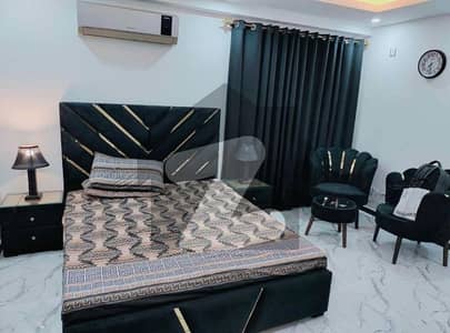 01 BED LUXURY STUDIO AVAILBLE FOR RENT AT GULBERG GREEEN ISLAMABAD