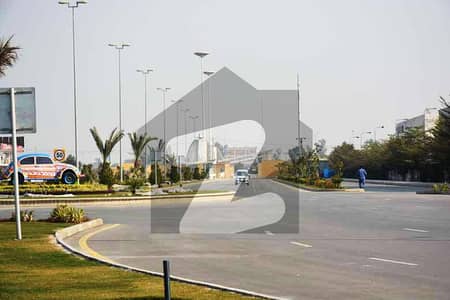 Corner 5 Marla Plot For Sale In Bahria Orchard Facing Park
