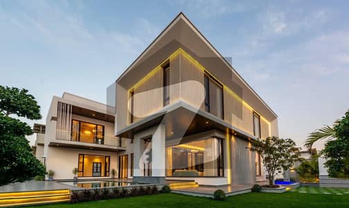 1000 Yards House Designed By Architect Ali Naqvi