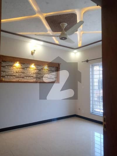 25*40 New Full House available For Rent in G-13/1 Islamabad