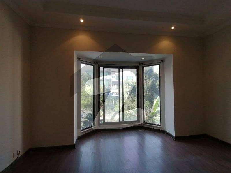 Very Cheap Price 1 Kanal Upper Portion House Available in D Block Phase 1 DHA Lahore Very Cheap Price 1 Kanal Upper Portion House Available in D Block Phase 1 DHA Lahore