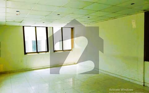 ایف ۔ 8 مرکز ایف ۔ 8,اسلام آباد میں 2 کنال دفتر 27.0 لاکھ میں کرایہ پر دستیاب ہے۔