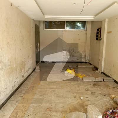 980 Sq-Ft Hall Shop For Rent In Hub Commercial