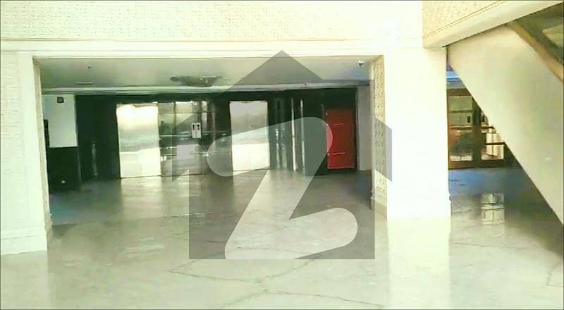 ایف ۔ 11 مرکز ایف ۔ 11,اسلام آباد میں 3 کنال دفتر 50.0 لاکھ میں کرایہ پر دستیاب ہے۔