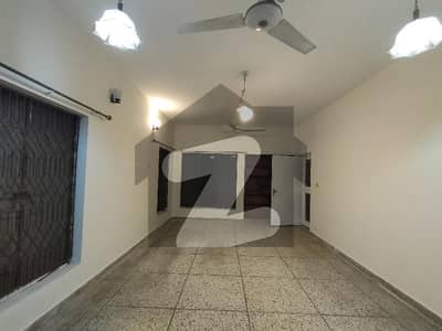 10-Marla 03-Bedroom'S House Available For Sale In Askari-9 Lahore Cantt.