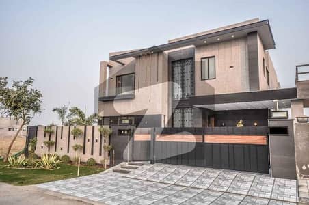 1 kanal Luxurious Bungalow for rent in dha Phase 7 R block