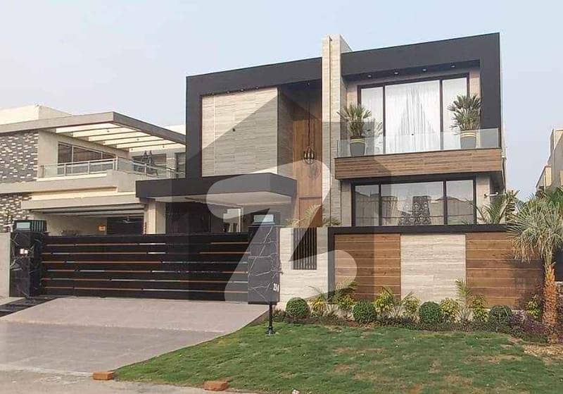 1 kanal Luxurious Bungalow for rent in dha Phase 7 W block