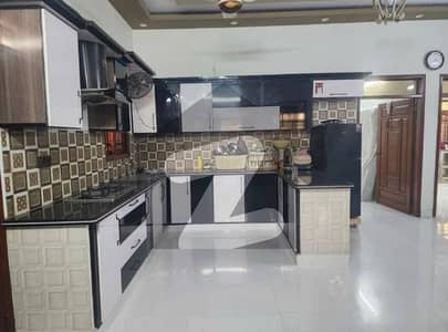 Double Storey 240 Square Yards House Available In Gulshan-e-Iqbal - Block 13 For sale