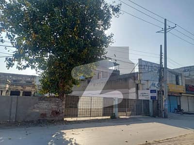 Prime Location Ideal Factory For Sale In Harbanspura