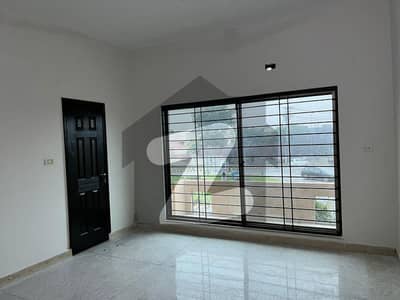 17 Marla 4 beds brigadier house available for Sale in Askari 10 Sec-F, Lahore Cantt.