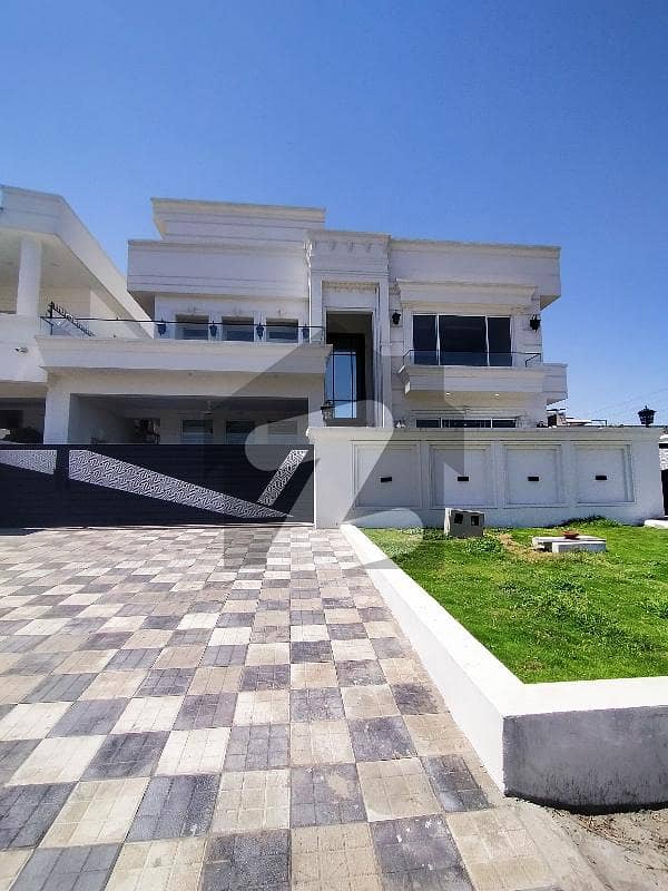 1 Kanal (50*90) Brand New Designer House Available For Sale In G-13 Islamabad