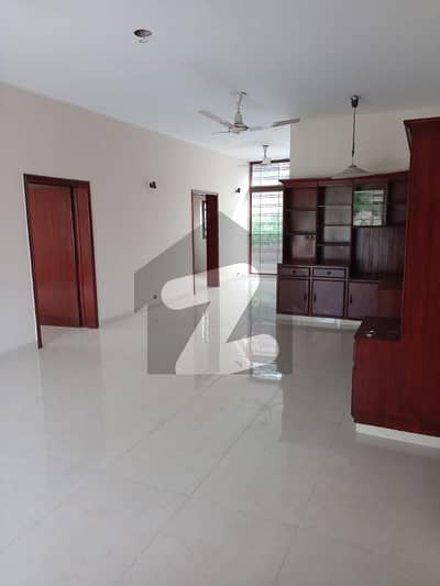 1 Kanal Upper Portion For Rent In Super Town Society