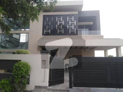Dha Phase 6,22 Marla Upper Portion Separate Gate For Rent