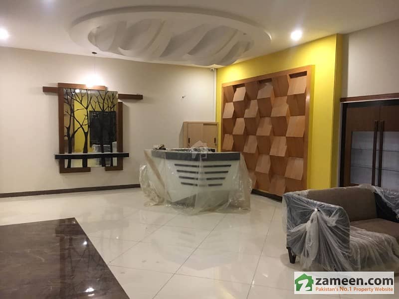 Brand New 3 Bed Apartment For Rent On KhaliquzZaman Road