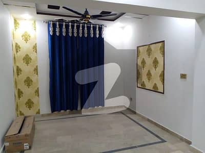 3 BED HOUSE FOR SALE IN JOHAR TOWN