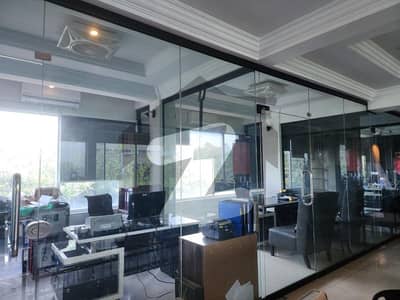 2000 SQ/FT FURNISHED / READY TO MOVE PRIME LOCATION & SPECIOUS PARKING