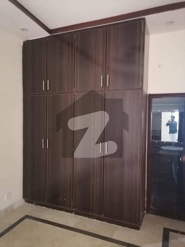 10 Marla Lower PortionFor Rent Iqbal Town