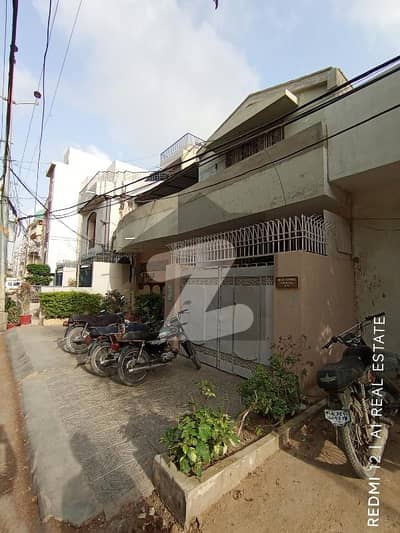 نارتھ ناظم آباد ۔ بلاک کے نارتھ ناظم آباد,کراچی میں 8 کمروں کا 8 مرلہ مکان 5.5 کروڑ میں برائے فروخت۔