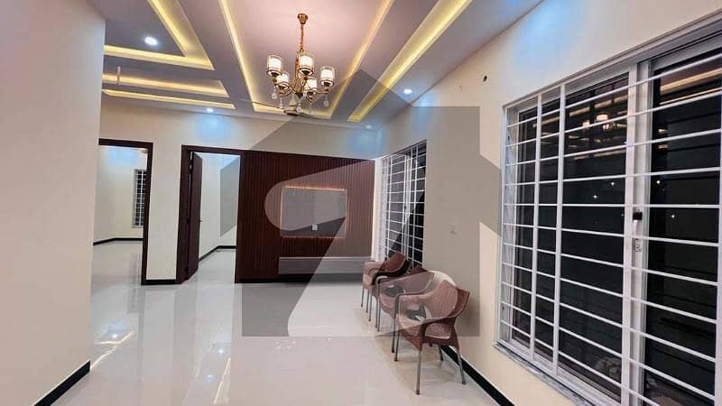 فیصل ٹاؤن - ایف ۔ 18 اسلام آباد میں 6 کمروں کا 6 مرلہ مکان 2.55 کروڑ میں برائے فروخت۔ فیصل ٹاؤن - ایف ۔ 18 اسلام آباد میں 6 کمروں کا 6 مرلہ مکان 2.55 کروڑ میں برائے فروخت۔