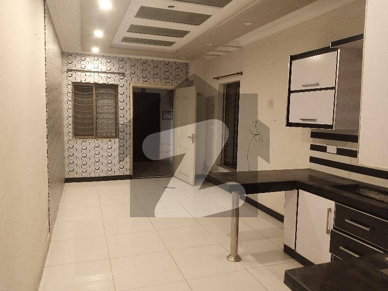 CORNER , Luxury One Bedroom Living Unfurnished Flat Available For Rent .