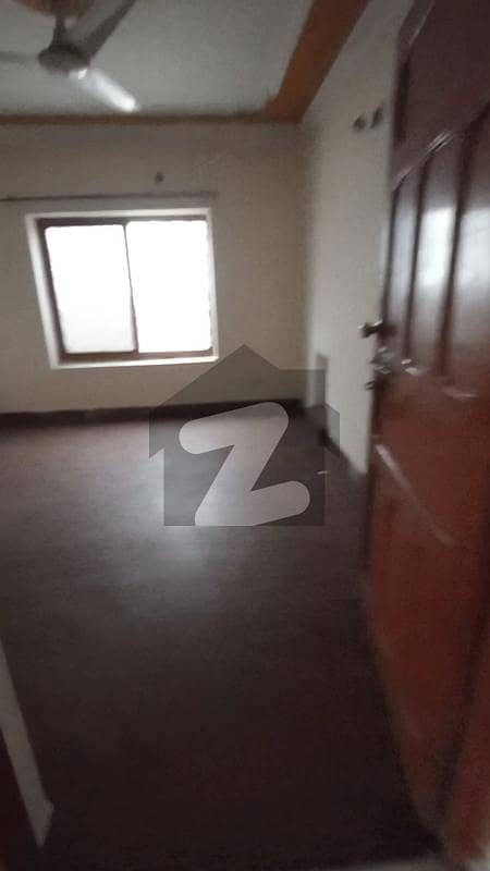 2 Bed House With Car Parking Available For Rent