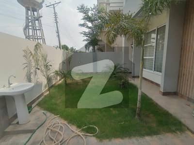 Tripple Storey 10 Marla House Available In Wapda Town Phase 1 For rent