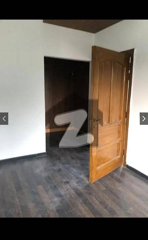 ڈیفینس رایا ڈی ایچ اے ڈیفینس,لاہور میں 4 کمروں کا 14 مرلہ مکان 9.0 کروڑ میں برائے فروخت۔