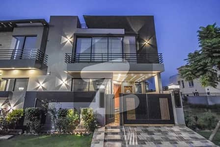 5 MARLA FULLY MODERN DESIGN HOUSE FOR SALE HOT LOCATION OF FORMANITES