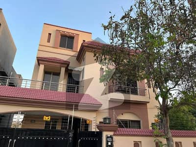 Furnsihed 10 Marla House Available For Sale In Iqbal Block Sector E Bahria Town