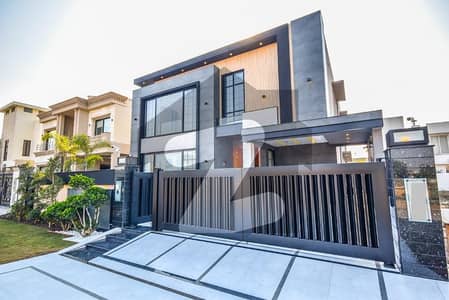 10 Marla Beautiful Modern House For Sale In Dha Phase 5