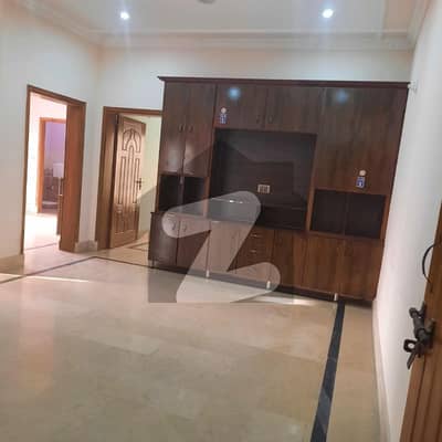 10 MARLA UPPER PORTION AVAILABLE FOR RENT IN TIP SOCIETY