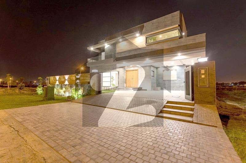 1 Kanal Eye Catching Most Luxury Ultra Modern House for Sale