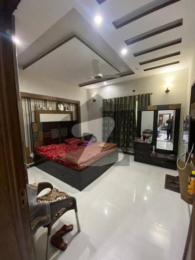 واپڈا ٹاؤن لاہور میں 3 کمروں کا 10 مرلہ مکان 60.0 ہزار میں کرایہ پر دستیاب ہے۔
