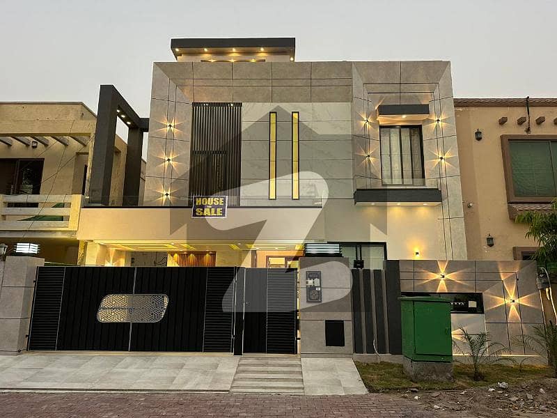 10 Marla Residential House For Sale In Sector B Block Bahria Town Lahore