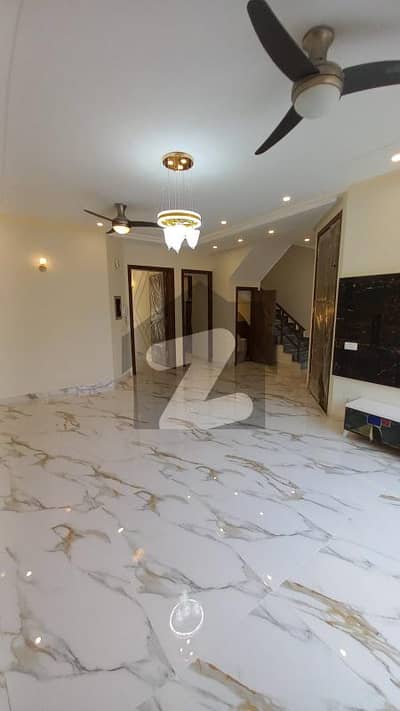 5 marla House For Rent In DHA Rahber Lahore.