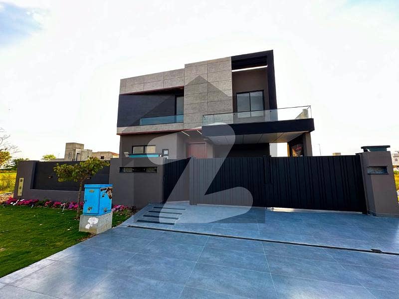 "Modern Luxury: Exquisite 1 Kanal House for Sale in DHA Phase 7"
