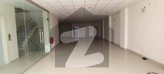 8-Marla 3rd floor for rent in dha Phase 6 CCA-1.