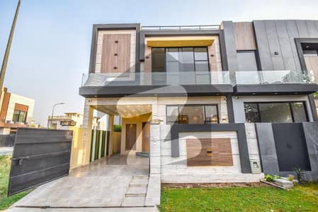 5 MARLA SOLID CONSTRUCTION HOUSE AVAILABLE FOR RENT