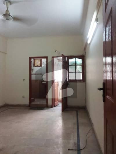 APPARTMENT FOR RENT 
1ST FLOOR