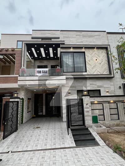 5 Marla Brand New Luxury House Is Available In AA Block Bahria Town Lahore