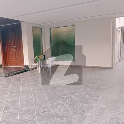 Modern Design Like New House For Rent in DHA Phase 4 Block CC Near Park