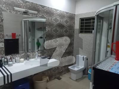 DHA phase 4 AA 1 Kanal house for sale available