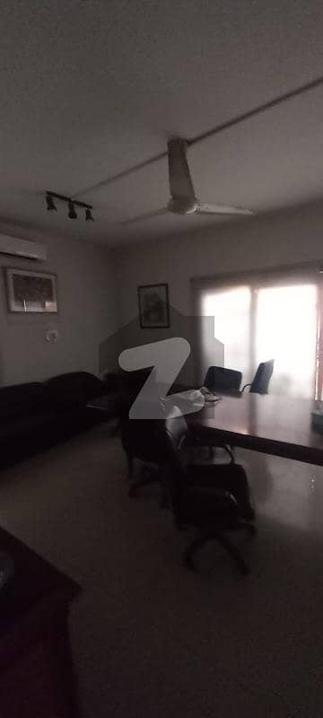Purly Silent Commercial 600 Sq Yards Bungalow G+1 Near Shaheed E Millat Road