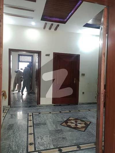 گرین ایونیو اسلام آباد میں 2 کمروں کا 5 مرلہ زیریں پورشن 38.0 ہزار میں کرایہ پر دستیاب ہے۔