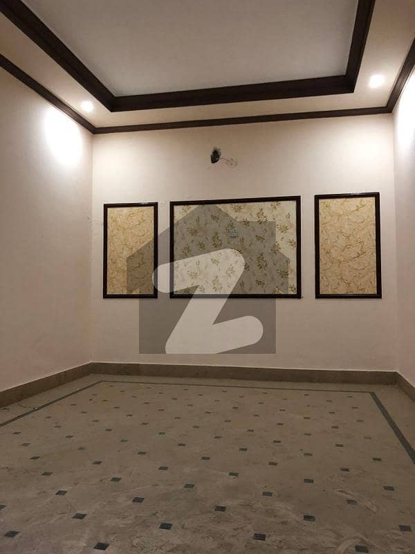 ایڈن گارڈن - نواب بلاک ایڈن گارڈنز,فیصل آباد میں 4 کمروں کا 5 مرلہ مکان 60.0 ہزار میں کرایہ پر دستیاب ہے۔ ایڈن گارڈن - نواب بلاک ایڈن گارڈنز,فیصل آباد میں 4 کمروں کا 5 مرلہ مکان 60.0 ہزار میں کرایہ پر دستیاب ہے۔