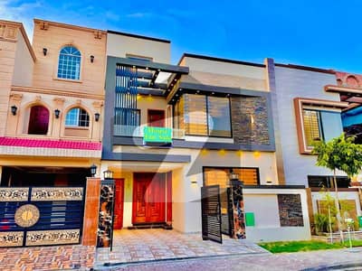 5 Marla Lower Portion Upper Lock House For Rent in Tulip Block Bahria Town Lahore