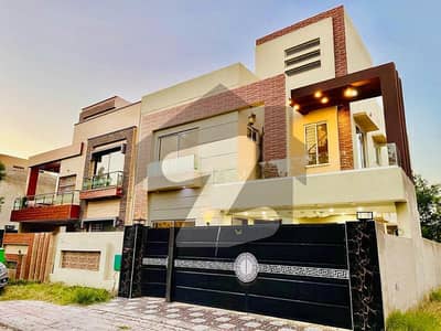 10 Marla Upper Portion For Rent in Narigs Block Bahria Town Lahore