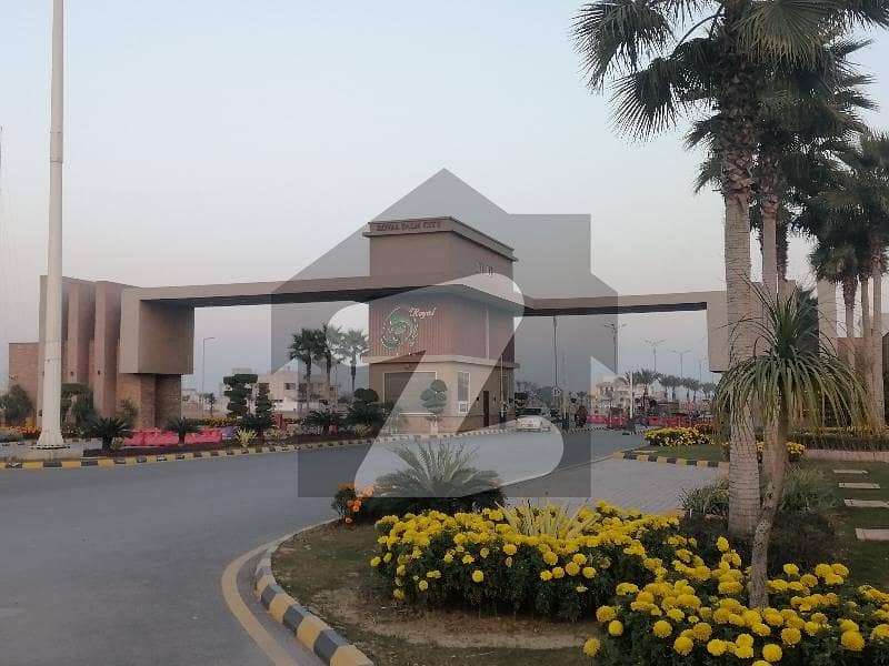 10 Marla Residential Plot For sale In Royal Palm City - Block L Gujranwala In Only Rs. 8200000