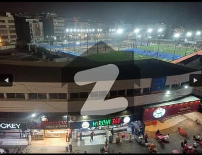 ڈی ایچ اے فیز 5 ڈی ایچ اے ڈیفینس,کراچی میں 5 کمروں کا 6 مرلہ بالائی پورشن 2.0 کروڑ میں برائے فروخت۔